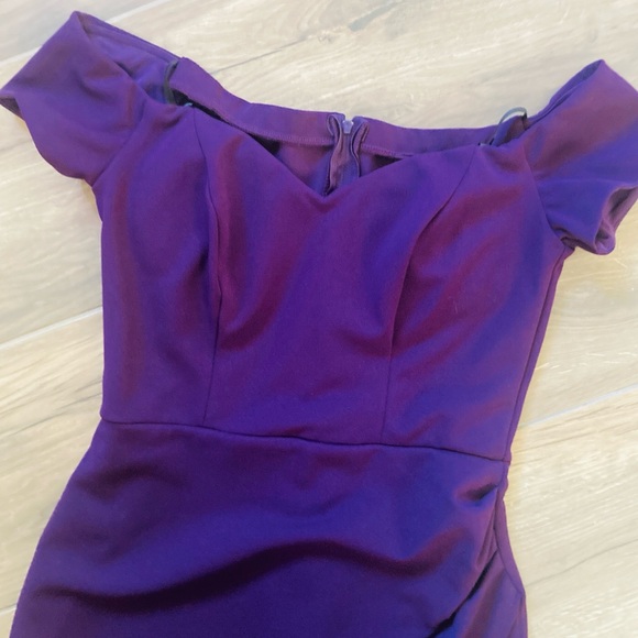 B. Darlin Bridesmaid Dress - Picture 4 of 5